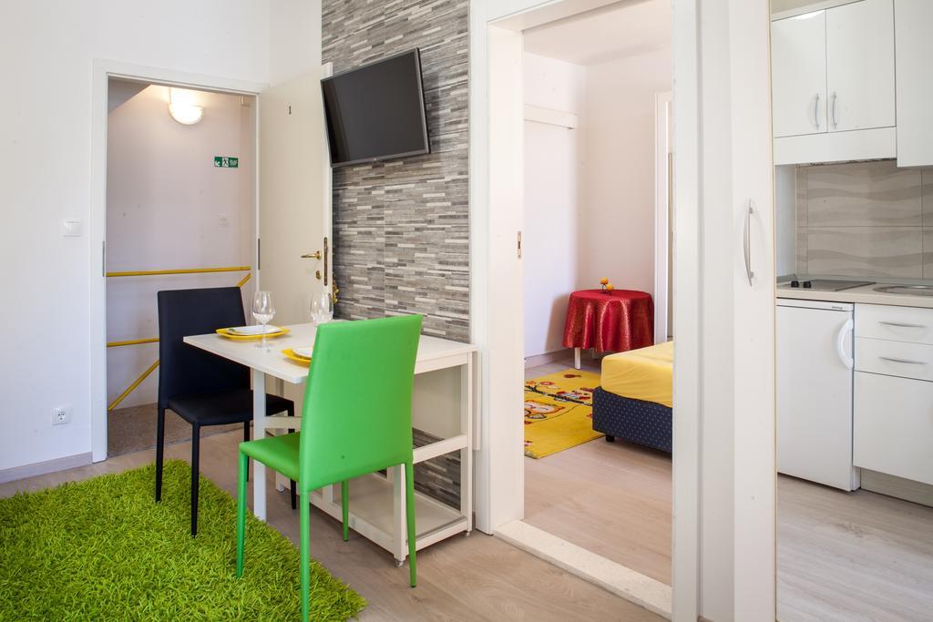 Mira Apartment *